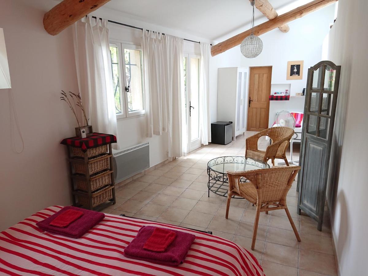 Les Montades Chambres D'Hotes Anduze Exterior photo