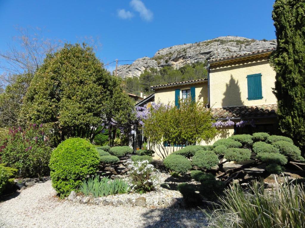 Les Montades Chambres D'Hotes Anduze Exterior photo
